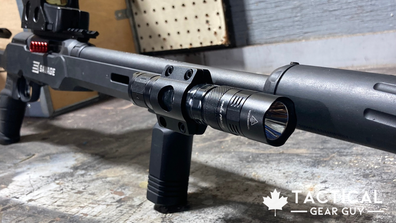 Fenix PD32R Review: A Compact & Robust Tactical Flashlight